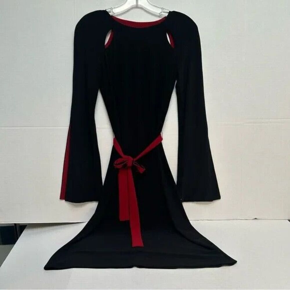 Laundry by Shelli Segal NWT Black Dress Cut-Outs Split Sleeve Red Belted size 2 - Picture 4 of 5